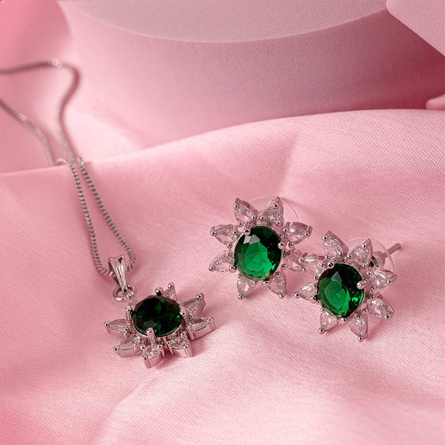 Bottle Green Pendant Set Lightweight American Diamond for Women for Occasion and Party Wear (MI - PEN - 003 - EM - SL) - The Indian Mudra