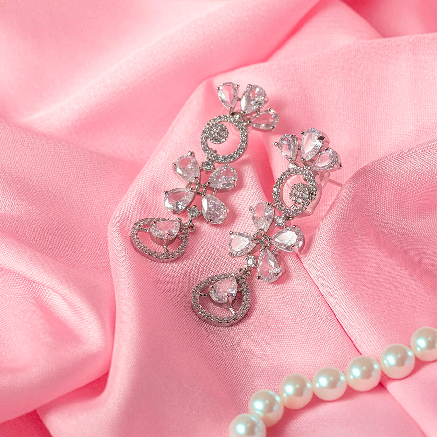 White Lightweight Short Silver American Diamond Necklace Set for Women for Occasion and Party Wear (MC-NS-015-AD-SL)