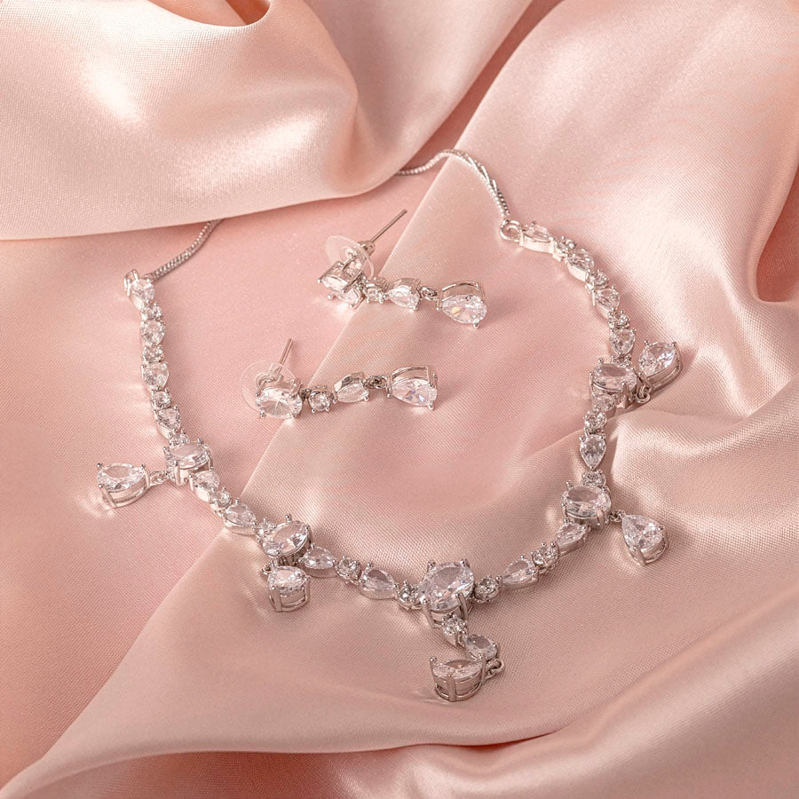 White Short lightweight American Diamond Necklace Set for Women for Occasion and Party Wear (MI - NS - 004 - AD - SL ) - The Indian Mudra